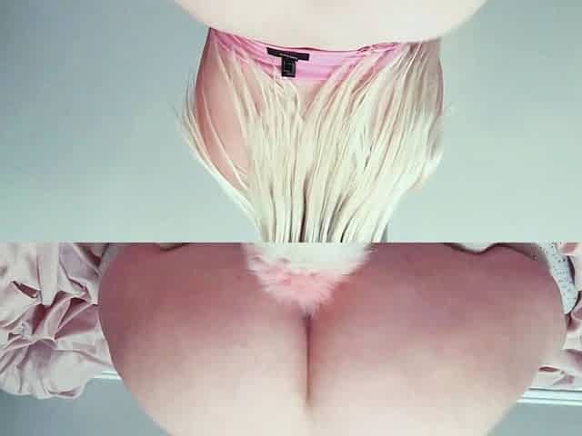 Awesome Big Boobs Blonde Masturbates In The Shower