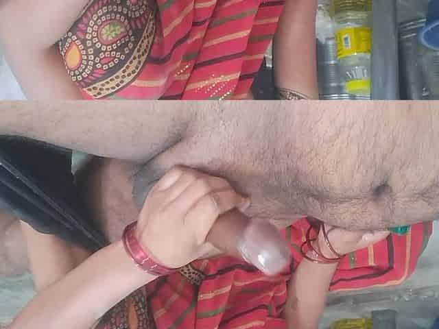 Indian housewife Rani Bhabhi's fucking