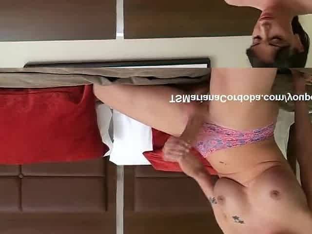 Mariana Cordoba stroked her monster penis