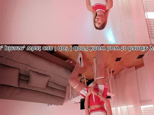 Blonde cheerleader begs coach to fuck her before workout