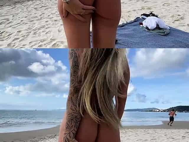 IceGirlxx She took the day to go to the beach to take some