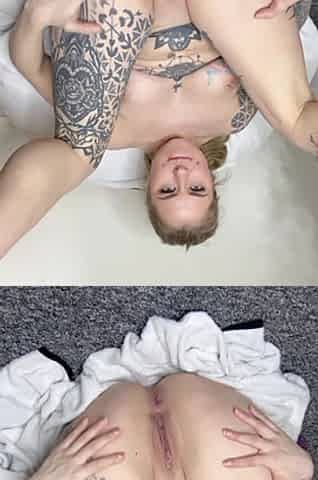 Solo Blonde Creaming and Squirting on a Curvy Dildo