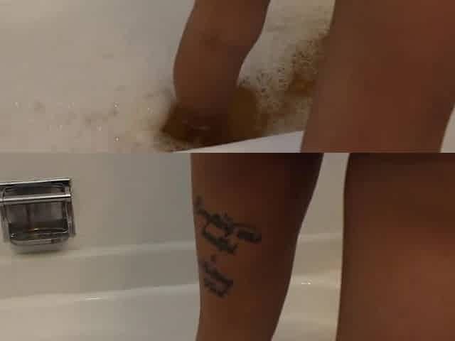 Oriental Gal Shaves Bush