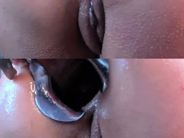 Blonde solo toying
