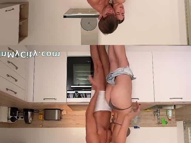 Extreme And Ultra Fast Fucking With Step Sis