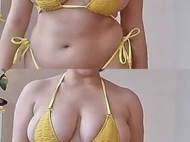 Model Loses Bikini on Catwalk Embarrassed Running Away