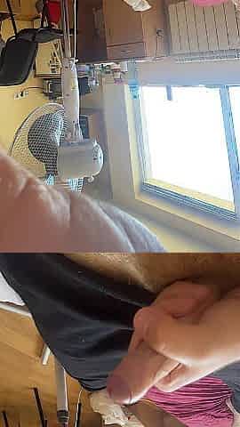 Masturbating my Rod and cumming on the daybed