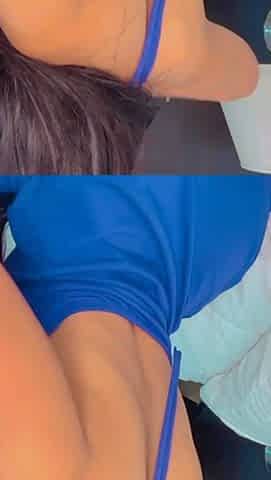 Big boob brunette masturbates on webcam