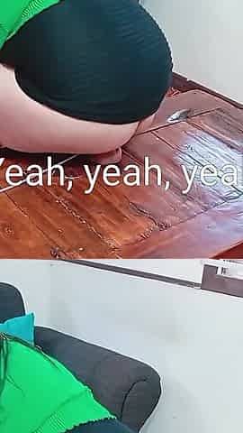 Helping Clean the House, but Without Panties, I Put the Dildo in My Pussy