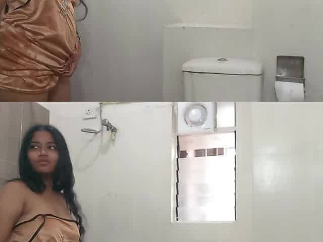 Desi Wife Filmed Taking Shower - Telugu Aunty