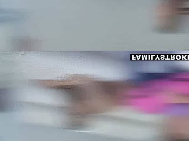Step- Receives Kinky Double Blowjob