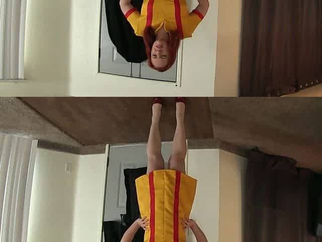 Magic Bimbo Handjob