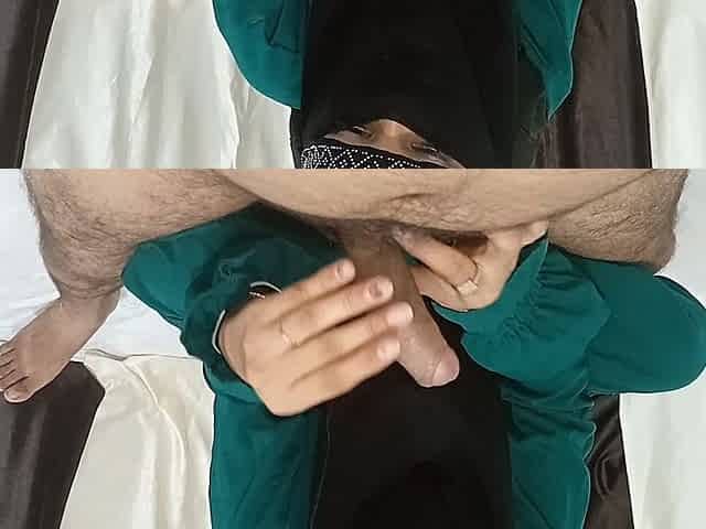 She Loves Foreskin of Uncut Dick