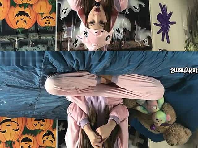 Smartykat314 - Baby Chicks First Dildo Experience