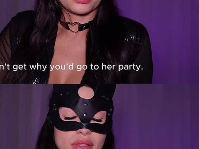 Sexy Fit Gal In a Cat-woman Costume Let Her Step-bro To Fuck Her In the Ass If He Gives Her His Car