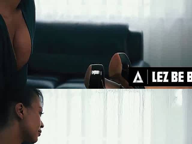 Boss Milf Ryan Keelys Raw Office Anal Affair With Gives Eye-rolling Orgasms