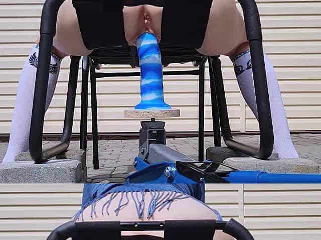 Kinky Pair Using Car Jack for Dildoing Hungry Vagina
