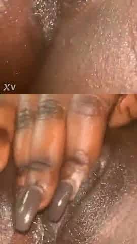 Black Rubs Moist