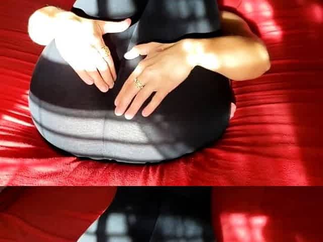 Yoga Pants Tease and Pussy Play - Amateur Solo Orgasm
