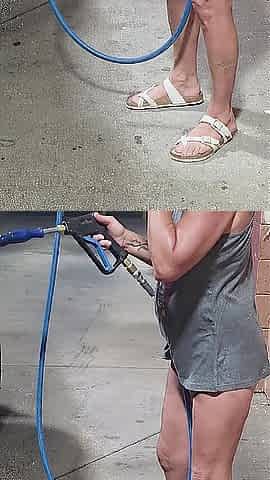 Wife cleaning jeep after oozy ride with no pants flashing in public
