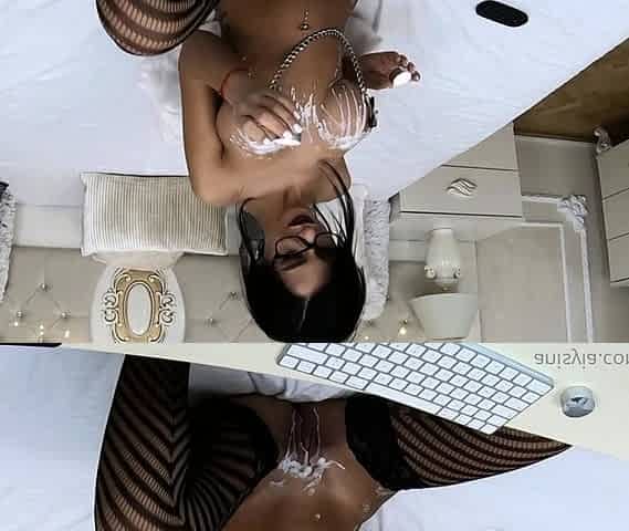 Leann amateur beautiful brunette with big boobs