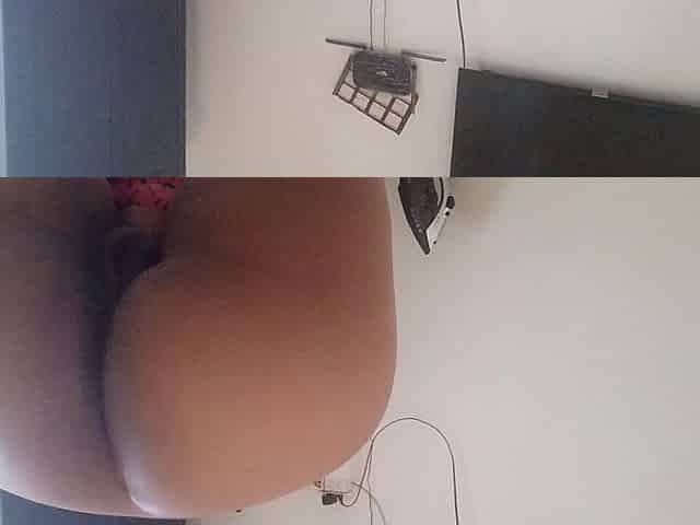 Mexican MILF Girl Dances Sexy Bouncing Her Ass Until She Orgasms
