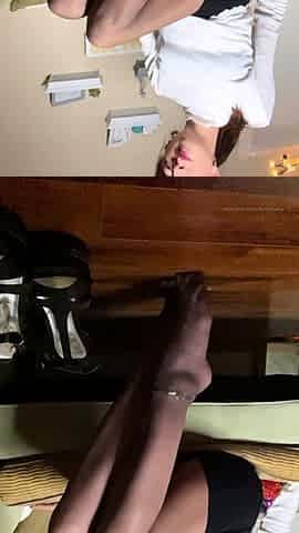 Linsey Dawn solo foot fetish