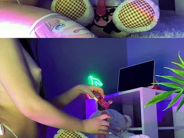 Watching hentai and riding a teddy bear