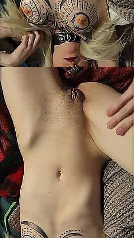 Hawt Skinny Alt Goblin with Chest Tattoos Has Joy Humming Songs with Dong in His Mouth
