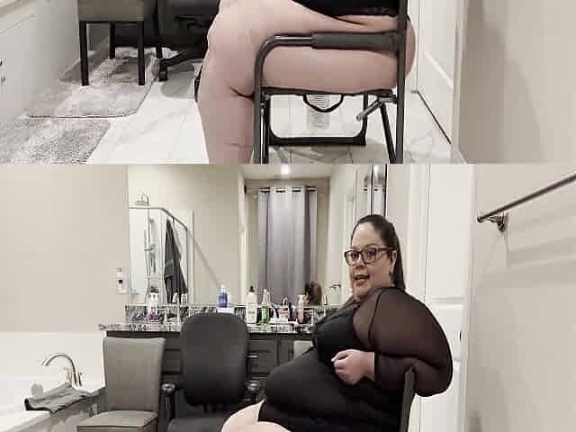 Luxe in Lingerie: Plump Paradise Tight Chair Tease (sd)