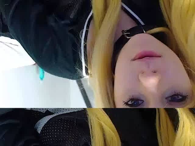 Close up Of Teen Masturbating