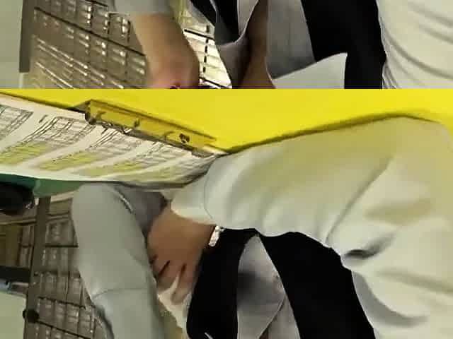 Amateur milf doing a blowjob ending in a facial