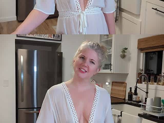 Gingerbation: Mutual Masturbation Session in the Kitchen
