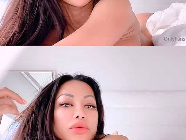 Brunette Solo Webcam Masturbation