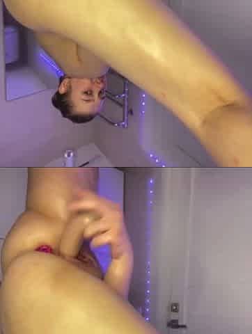 2 vibrator banging and cum