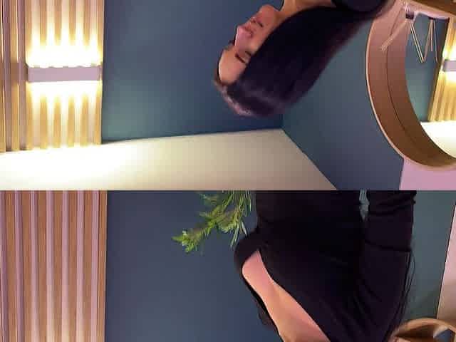 Masseuse caught the client stroking and gave him a cheerful ending massage