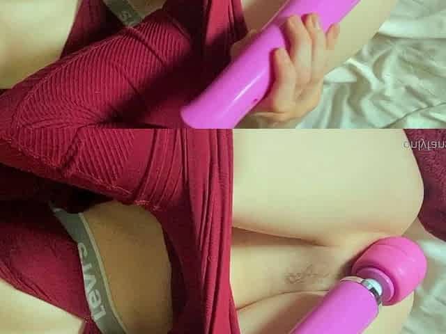 Sexy teen ebony solo toy masturbation
