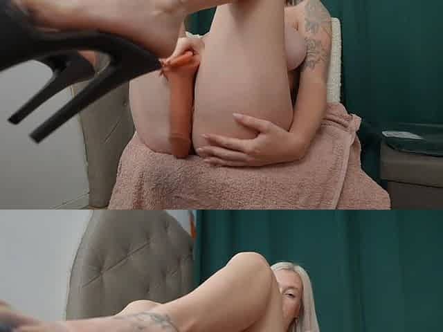 I Play in My Room Alone with My Dildo Until I Squirt