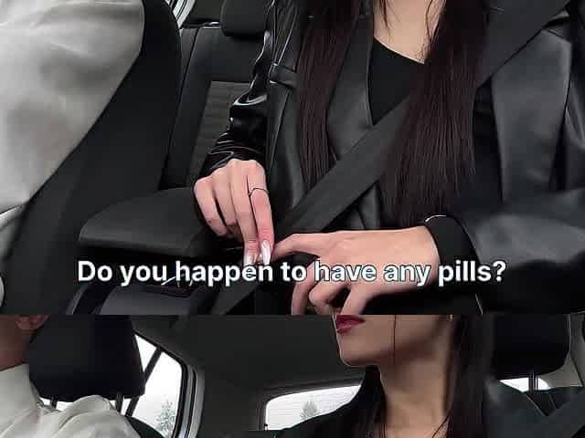 Public sex with a hawt brunette hair in a Cropp fitting room
