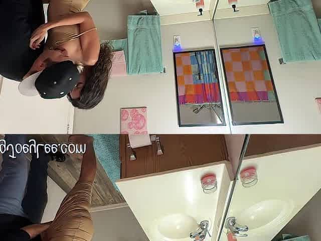 Hawt Pair Sneaks Away for a Baths Quickie / Creampie During Thanksgiving - Mav & Joey Lee