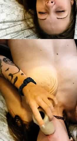 Love Chat Big Boobs Brunette Masturbating For Cam