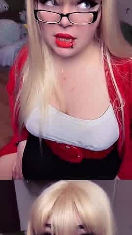 Stepmommy Has Quickie BJ with Stepon's Bully