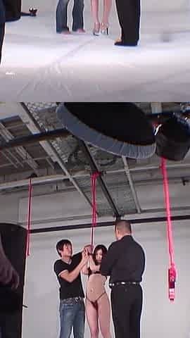 This Lovely Asian Beauty Was Taking a Photo Shoot in a Freshly Shaved Love Tunnel.