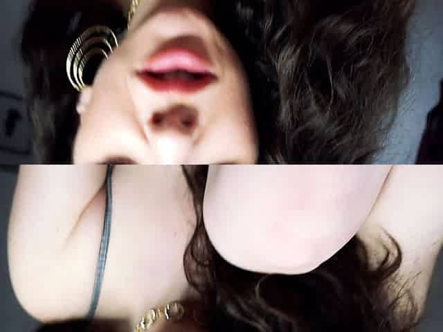 Horny Webcam Babe Solo Masturbation