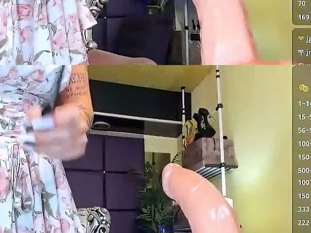 Big boobs milf masturbating