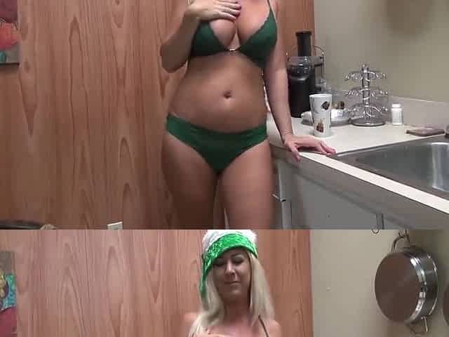 Janna Hicks - Give Stepmommy A White Christmas