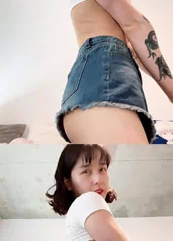 Amateur Asian Webcam Strip Masturbation