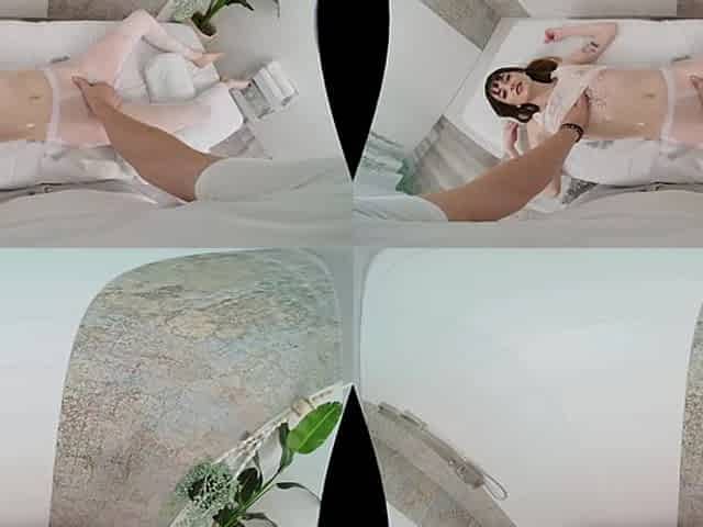 Lana Smalls - Give My Pussy a Massage - Footsiebay