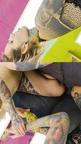 Alternative Girl Strap-on Fucks Shy Teen