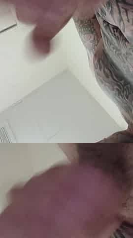 Tattooed up white stud jacking off.